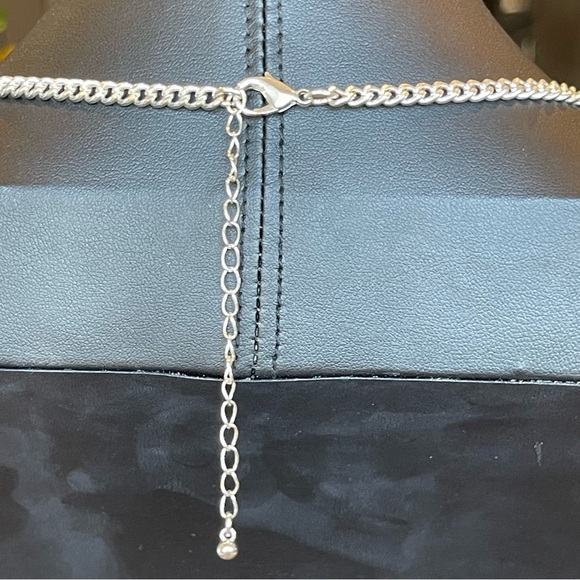 Turquoise color ocean blue dangle beaded statement necklace silver tone 18”-21” - Picture 6 of 6